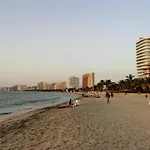 Casa, Playa Bello Horizonte Santa Marta Colombia